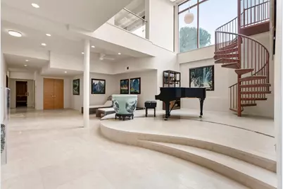 11481 Magdalena Rd, Los Altos Hills, CA 94024 - Photo 35