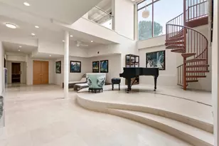 11481 Magdalena Rd, Los Altos Hills, CA 94024 - Photo 35