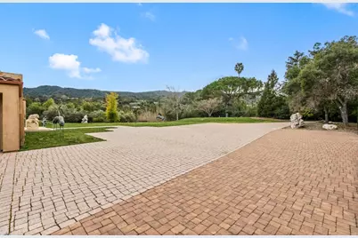 11481 Magdalena Rd, Los Altos Hills, CA 94024 - Photo 5