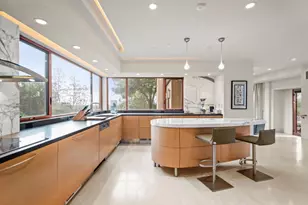 11481 Magdalena Rd, Los Altos Hills, CA 94024 - Photo 21