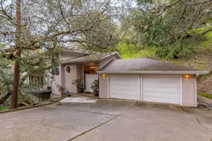 1050 Hayne Rd, Hillsborough, CA 94010 - Photo 1