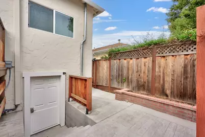 680 S 12th St, San Jose, CA 95112 - Photo 27