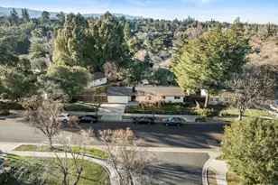 240 Garden Hill Dr, Los Gatos, CA 95032 - Photo 39