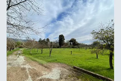 1925 Church Ave, San Martin, CA 95046 - Photo 13