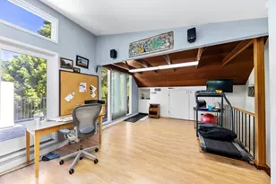 680 Fairway Cir, Hillsborough, CA 94010 - Photo 41