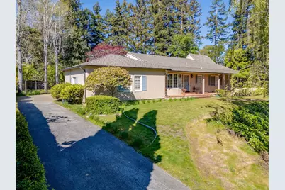 680 Fairway Cir, Hillsborough, CA 94010 - Photo 3