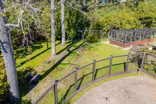 680 Fairway Cir, Hillsborough, CA 94010 - Photo 75