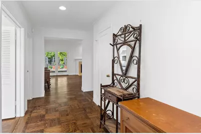 680 Fairway Cir, Hillsborough, CA 94010 - Photo 23