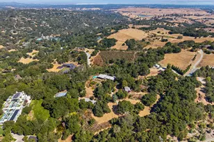 640 Los Trancos Rd, Palo Alto, CA 94304 - Photo 9