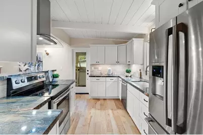 3902 Laguna, Palo Alto, CA 94306 - Photo 23