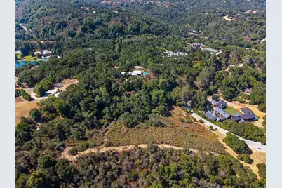 640 Los Trancos Rd, Los Altos Hills, CA 94028 - Photo 47