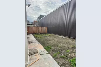 2439 Adeline St, Oakland, CA 94607 - Photo 13