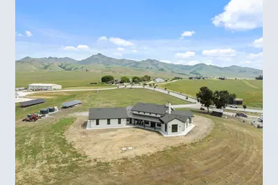 3000 Coppa Ct, Hollister, CA 95023 - Photo 1