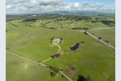 600 Rocks Rd, San Juan Bautista, CA 95045 - Photo 1