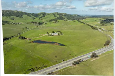 600 Rocks Rd, San Juan Bautista, CA 95045 - Photo 9