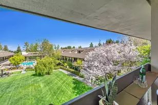 2140 Santa Cruz Ave D207, Menlo Park, CA 94025 - Photo 1