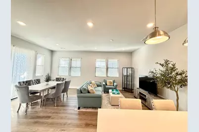 1661 Spring St 424, Davis, CA 95616 - Photo 1