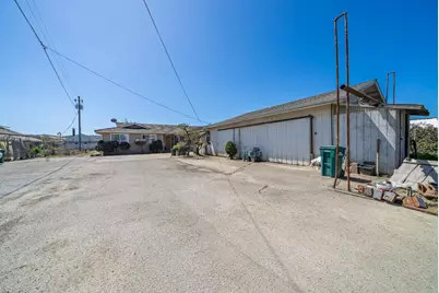 2 Lewis Rd, Royal Oaks, CA 95076 - Photo 3