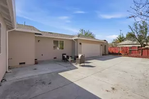 2271 Euclid Ave, East Palo Alto, CA 94303 - Photo 45