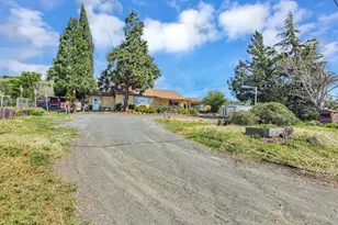 12880 Clayton Rd, San Jose, CA 95127 - Photo 47
