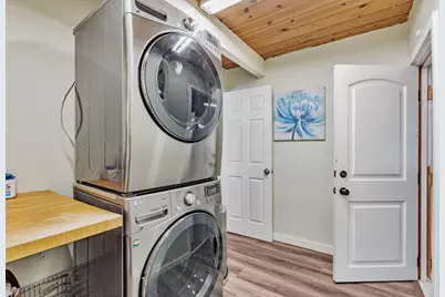 12880 Clayton Rd, San Jose, CA 95127 - Photo 25