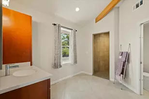 22500 Pacheco Pass Hwy, Hollister, CA 95023 - Photo 15