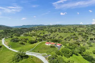 22500 Pacheco Pass Hwy, Hollister, CA 95023 - Photo 23