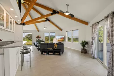 22500 Pacheco Pass Hwy, Hollister, CA 95023 - Photo 9