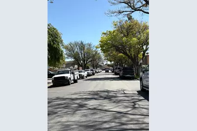 210 Gramercy Pl, San Jose, CA 95116 - Photo 5