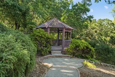 12359 Farr Ranch Rd, Saratoga, CA 95070 - Photo 41