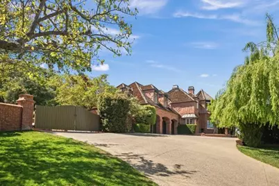 12359 Farr Ranch Rd, Saratoga, CA 95070 - Photo 5