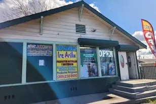 1902 E Harding Way, Stockton, CA 95205 - Photo 5