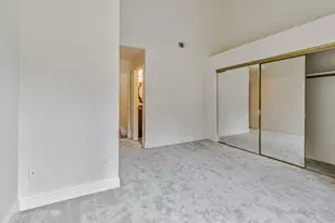 1087 Summerain Ct, San Jose, CA 95122 - Photo 15