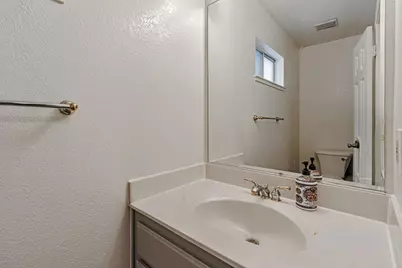 1087 Summerain Ct, San Jose, CA 95122 - Photo 19