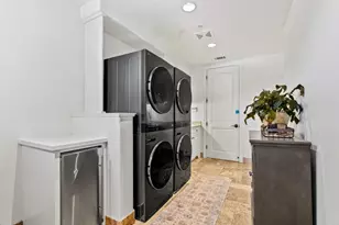 1405 Lakeview Ct, San Martin, CA 95046 - Photo 43