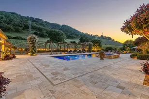 1405 Lakeview Ct, San Martin, CA 95046 - Photo 9