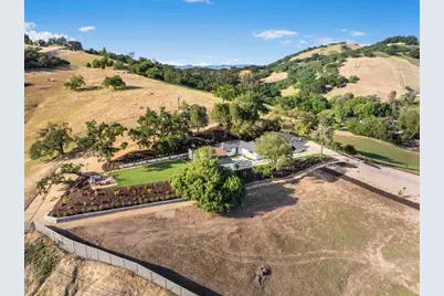 2275 Llagas Rd, Morgan Hill, CA 95037 - Photo 53