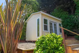 799 Grace St, Monterey, CA 93940 - Photo 25