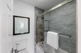 685 Dartmore Ln 165, Hayward, CA 94544 - Photo 15