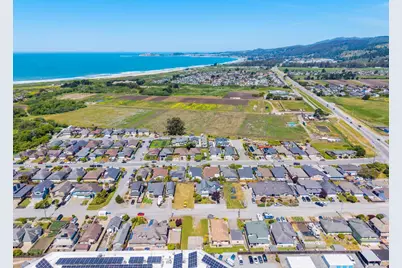 411 Belleville, Half Moon Bay, CA 94019 - Photo 13