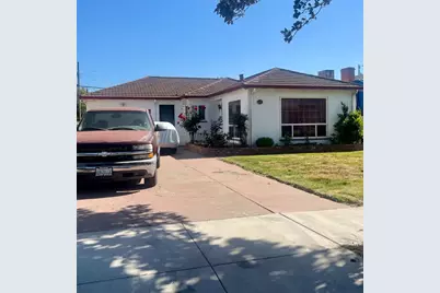 829 4th St, Hollister, CA 95023 - Photo 1