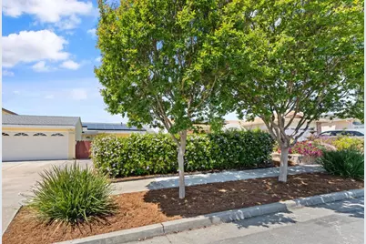 3173 Hostetter Rd, San Jose, CA 95132 - Photo 1