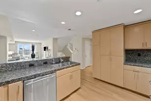 2853 Regatta Dr, Oakland, CA 94601 - Photo 21