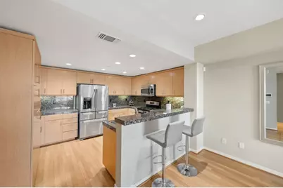 2853 Regatta Dr, Oakland, CA 94601 - Photo 19