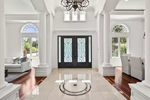 12690 Dianne Dr, Los Altos Hills, CA 94022 - Photo 11