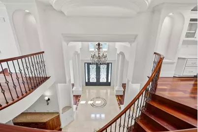 12690 Dianne Dr, Los Altos Hills, CA 94022 - Photo 29