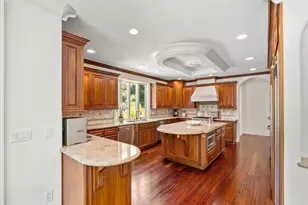 12690 Dianne Dr, Los Altos Hills, CA 94022 - Photo 19