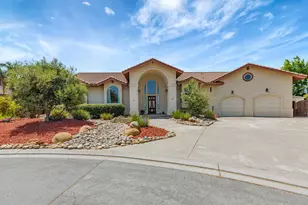 50 Schmidt Ct, Hollister, CA 95023 - Photo 1