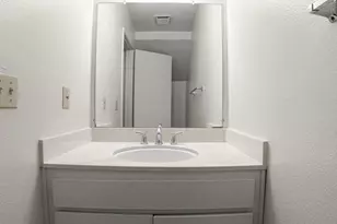 622 N Ahwanee Terrace, Sunnyvale, CA 94085 - Photo 7