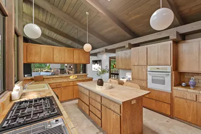 40 Deer Path Dr, Portola Valley, CA 94028 - Photo 11